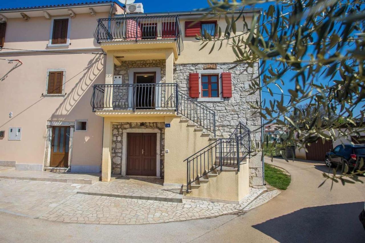 Apartment Nini Poreč Exterior foto